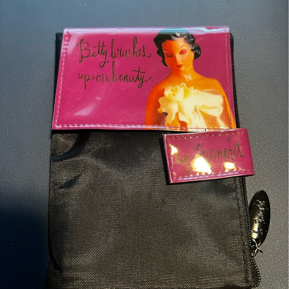 Vintage Benefit Betty Cosmetics Brush Make Up Bag - Picture 3 of 3